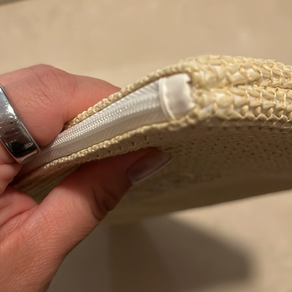 Dior Raffia Pouch - Picture 8 of 11